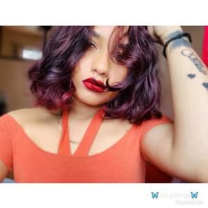 Meet your Posher, Selina